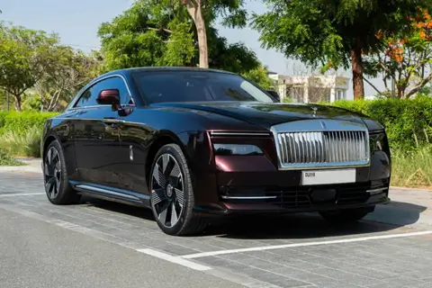 Аренда элитных авто в Дубае на Renty.ae: премиум-флот, доставка, 24/7 сервис