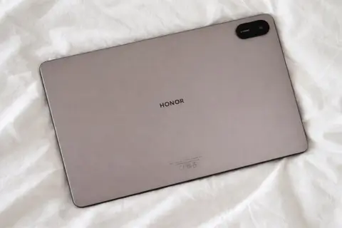 Что умеет Honor Pad X8b: честный обзор бюджетного планшета с высокой автономностью