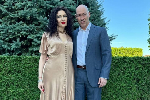 Дмитрий Гордон восхитил романтическим фото с женой и нежно поздравил ее с 40-летием