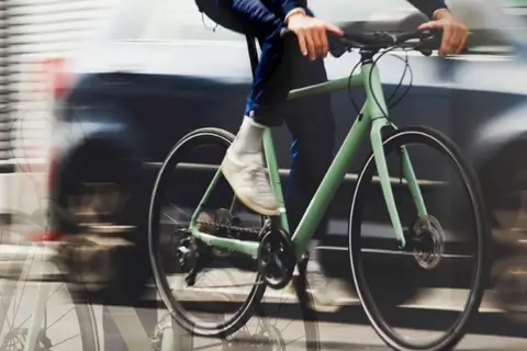 Дорожный велосипед: почему это самый лучший выбор для активной городской жизни