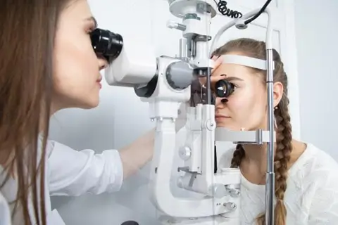 Как сохранить хорошее зрение в любом возрасте: советы офтальмологов