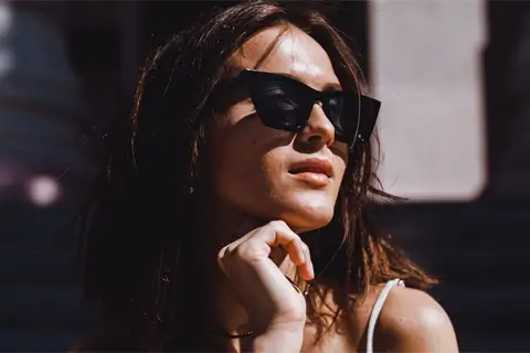 Кому необходимо купить очки от солнца: рекомендации экспертов