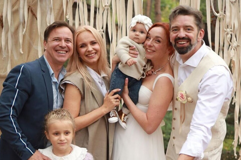 Лилия Ребрик показала фото с первой свадьбы 34-летней дочери Вертинского: ''Было много слез''