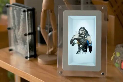 Looking Glass выпустила фоторамку, которая превращает обычные изображения в голограммы