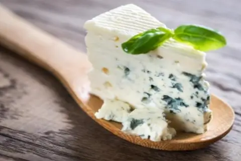 Почему все больше людей выбирают онлайн-покупки сыра?