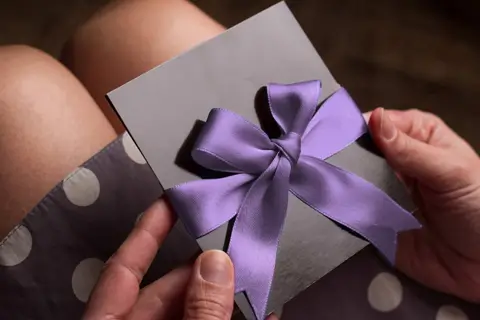 Подарочные сертификаты на спа-массаж в Одессе от Insay SPA: цены, условия и варианты