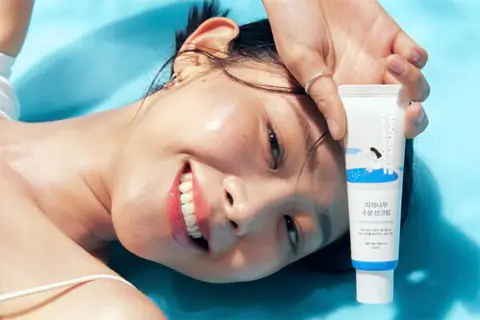 Солнцезащитный крем с березовым соком ROUND LAB Birch Juice Moisturizing Sunscreen 50 ml картинка