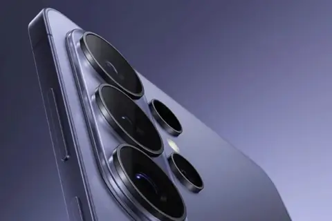 Samsung рассекретила ёмкость батарей и автономность Galaxy S26, S26+ и S26 Ultra накануне презентации