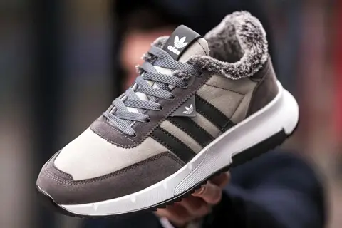 Топ-5 базових моделей чоловічих кросівок в 2026 році