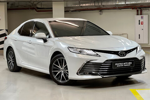 преимущества Тойота Кэмри картинка