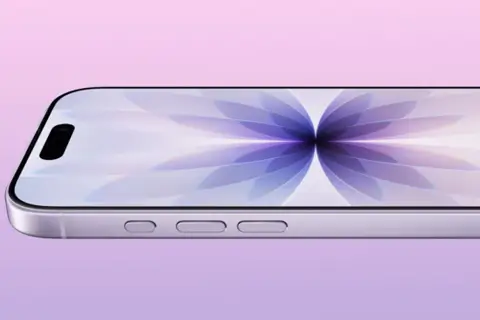 В начале 2027 года Apple планирует выпустить сразу три смартфона