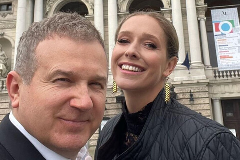 Юрий Горбунов восхитил фото с женой Осадчей и их двумя детьми: ''Квартет''