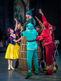 Белоснежка