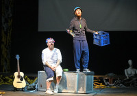 Чуваки не празднуют или Ukrainian