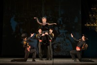 Планета - оперетта