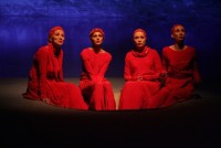 спектакль-эпатаж «Монологи вагины»