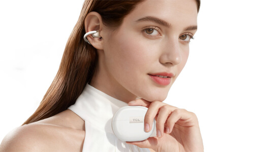 новые наушники TCL CrystalClip
