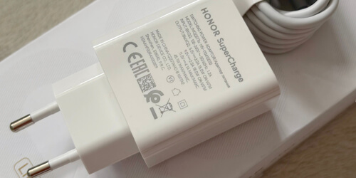 смартфон Honor 600 Lite