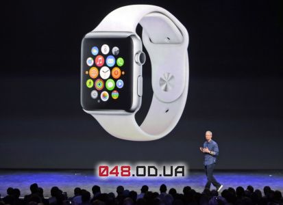 Тим Кук на презентации