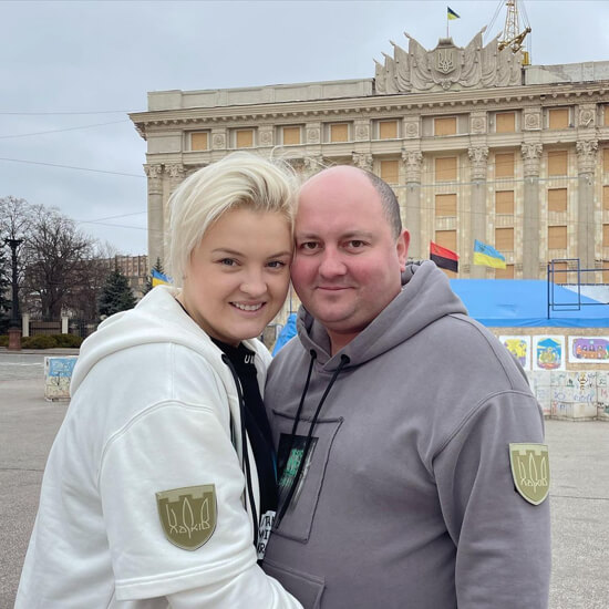 Юрий Ткач с женой в Харькове