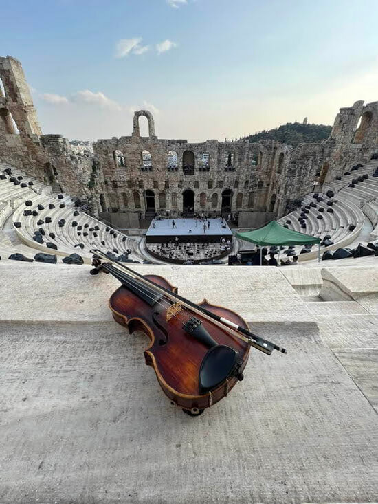 Артисти Одеської опери в Акрополі