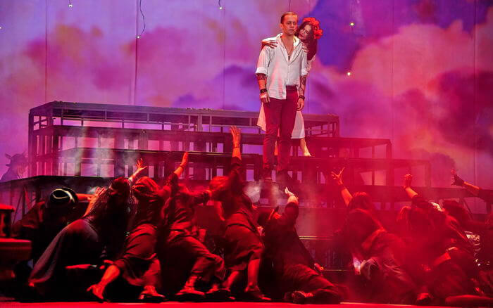 Одесский украинский театр драма «В воскресенье рано зелье копало»