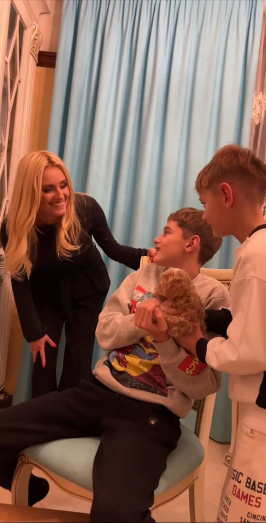 Ирина Федишин с сыновьями