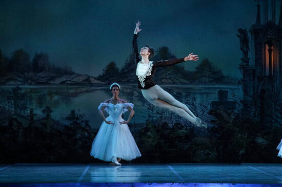 балет «Жизель» в Одесской опере
