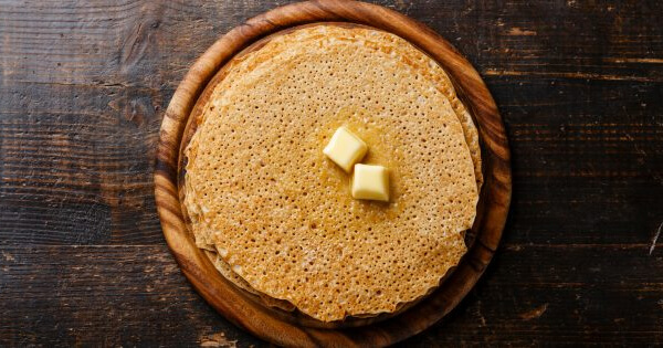 Ажурные заварные блины на кефире с яблочным соком