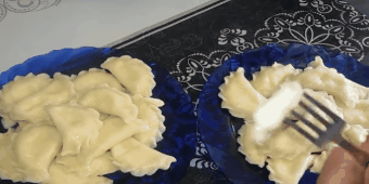 Как приготовить вареники с творогом