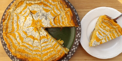 Творожная запеканка «Зебра» с тыквой и маком