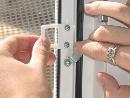 установка москитных сеток в Одессе