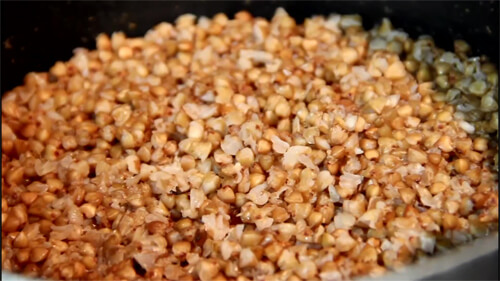Как варить гречку в кастрюле