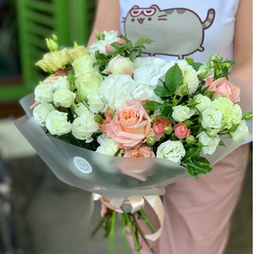 доставка цветов в Одессе MoonFlowers